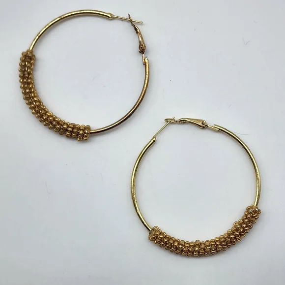 NWOT Bronze Beaded Gold Tone Metal Hoop Earrings - Picture 3 of 5